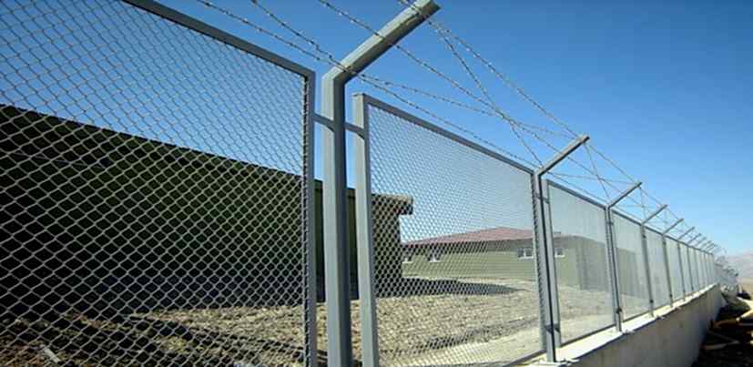 Ankara Panel Çit Sistemleri: Güvenliğiniz İçin Estetik ve Dayanıklı Çözümler